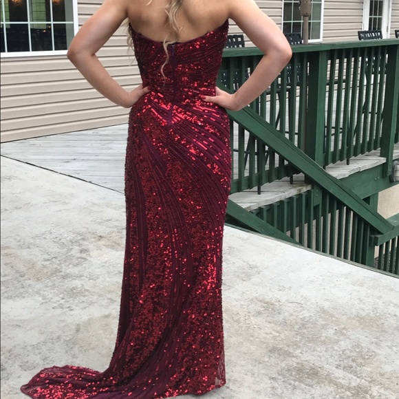 Prom Dress - Picture 2 of 6